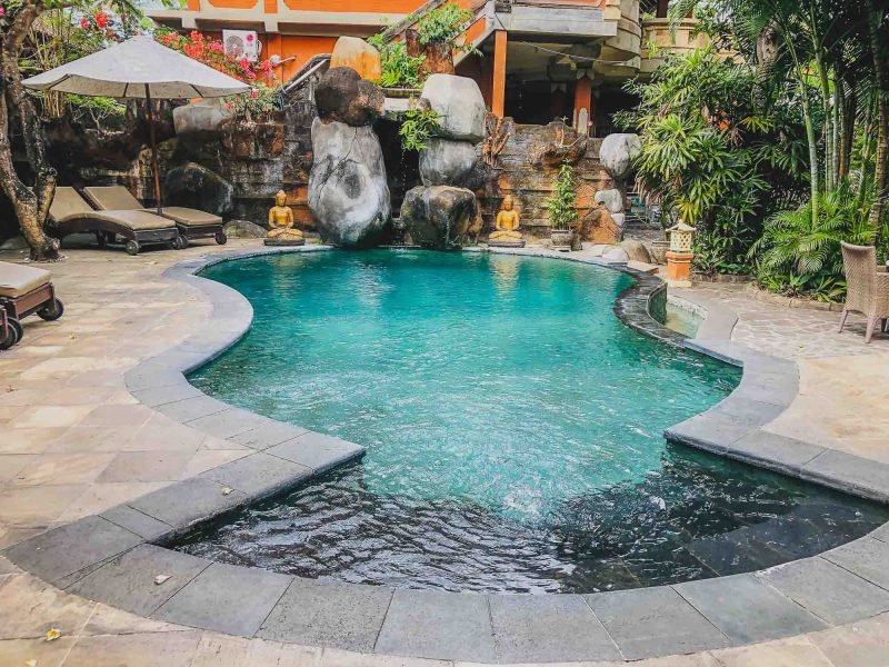 vol house lovina pool 11 800x600 - Kindergarten Teaching in Lovina, Bali