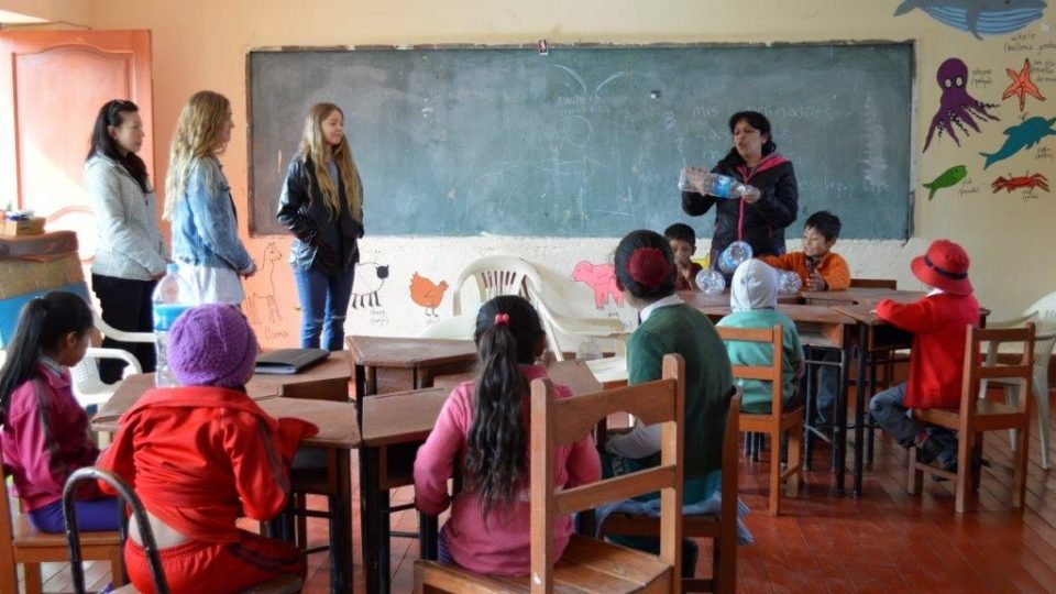 Peru teaching peru 2 960x540 - Peru