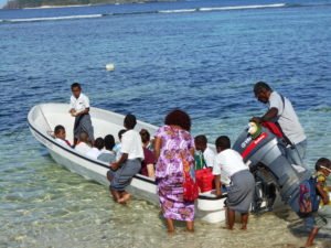 Volunteer teaching in fiji with IVI
