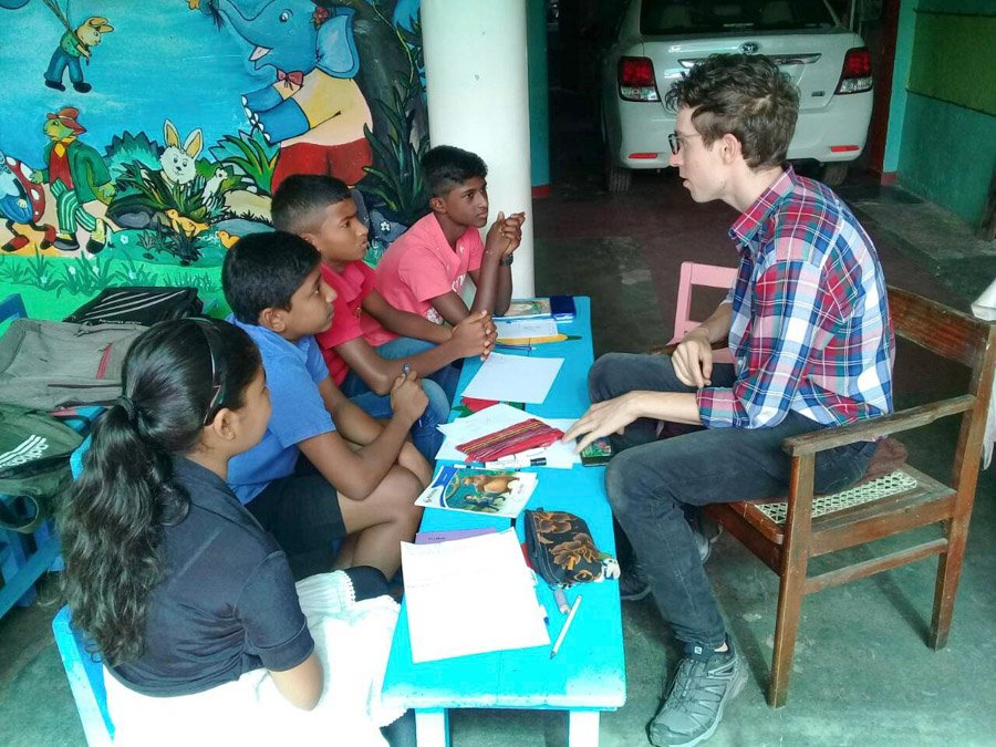 Kandy, Sri Lanka Teaching Kandy, Sri Lanka Teaching