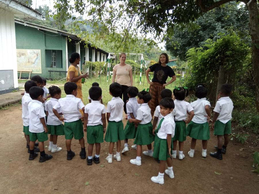 Kandy kindergarten Teaching with involvement volunteers international