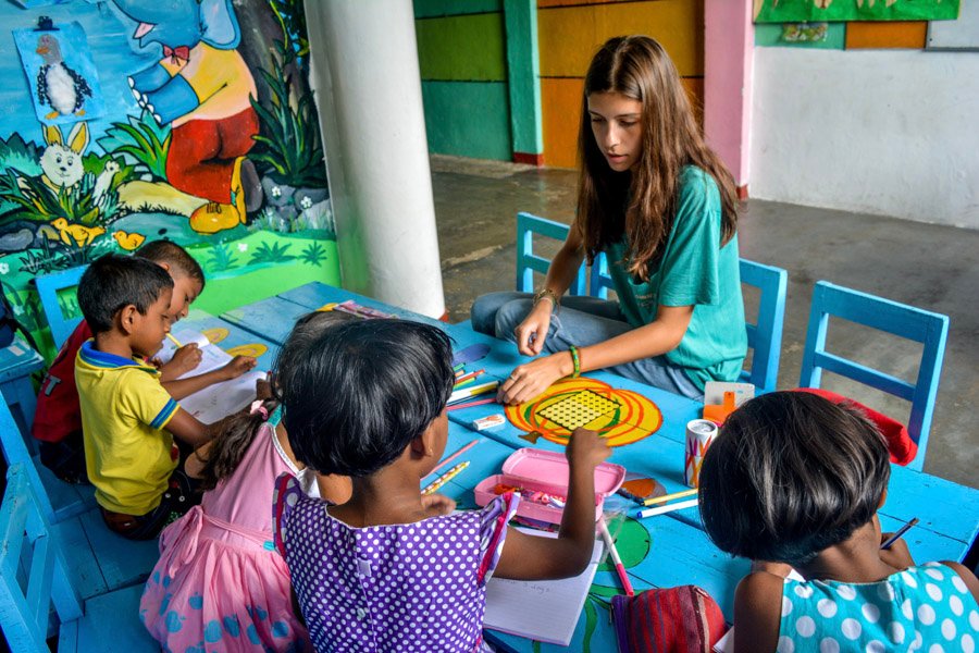 Kindergarten Teaching Sri Lanka Sri Lanka kindergarten Teaching volunteering with IVI - Kindergarten Teaching Sri Lanka