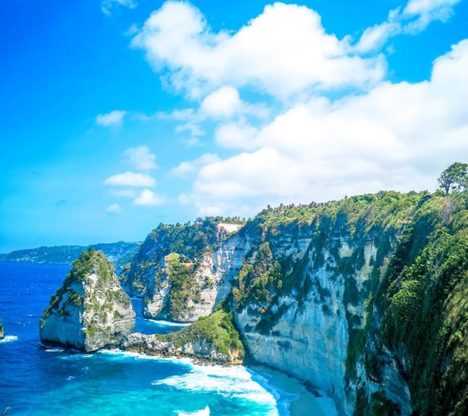 Bali Viewpiont over ocean in Bali 2 675x600 - Bali