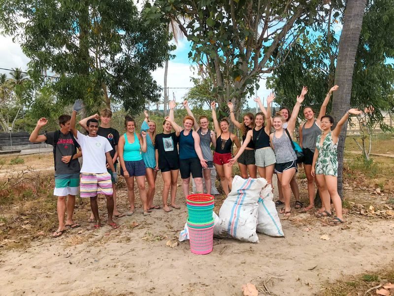 Bali group at the turtle conservation project 1 800x600 - Bali