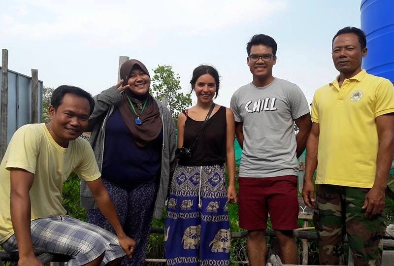 Mangrove Environmental Conservation Program with Cambodian hosts 800x540 - Mangrove Environmental Conservation Program