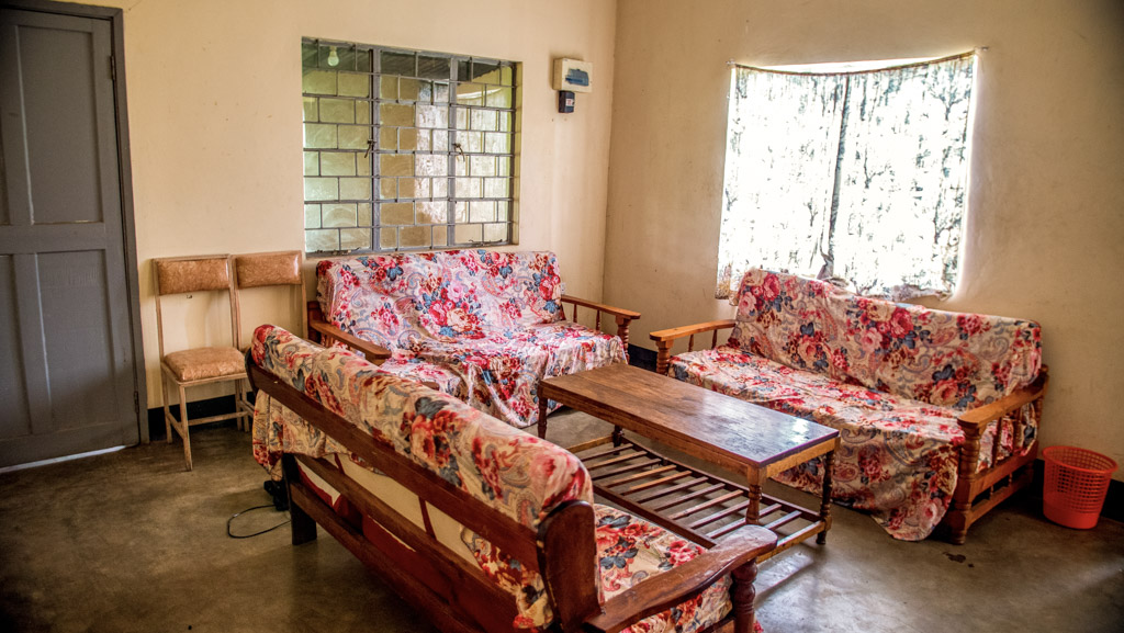 Living room 3 - English Teaching Tanzania