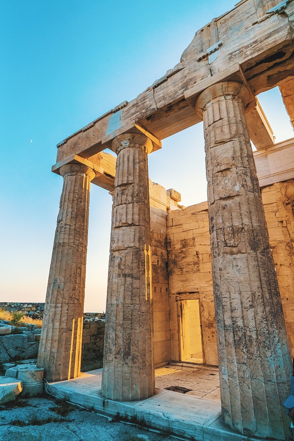 Parthenon ruins - Refugee Humanitarian Work Greece