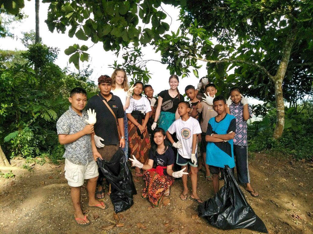 Clean up Bali Program Cleaning Bali - Clean up Bali Program