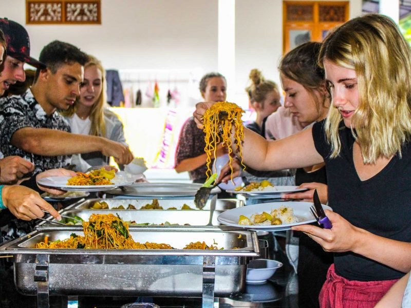 Pejeng Ubud volunteer house food 2 3 800x600 - Healthcare Education Ubud, Bali