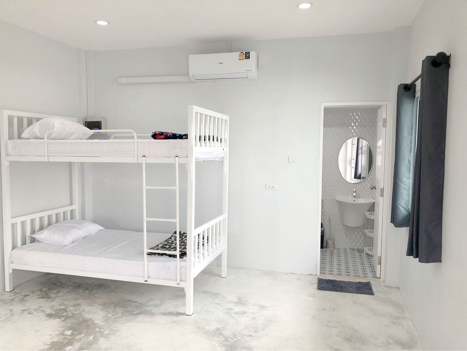Thai Buddhism Experience Chiang Mai accommodation dorm 2 - Thai Buddhism Experience