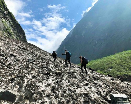 Climb to top 31 scaled pwra2eu4pozmcyq0u4leo4e8j6l8db34te9gy8r8o0 - 4 Week Annapurna Trek and Volunteering