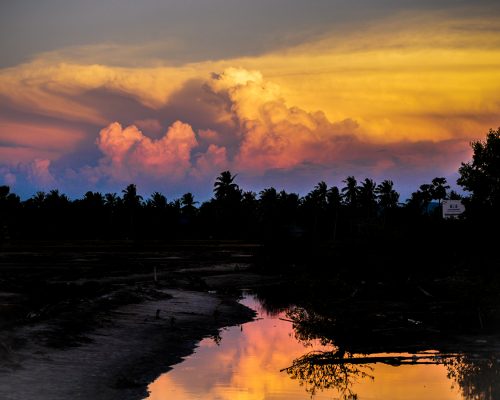 Kampot sunset over river oj91wlzmy9qhcuf4u5hn6h5p6s85p2yni48yatj82o - Cambodia