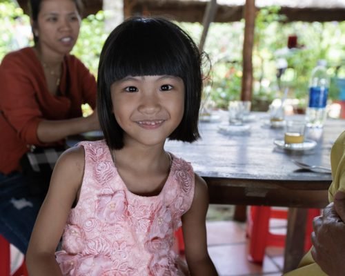 Mekong Delta Home Stay Experience Vietnam Local girl is smiling ojxfw29ca5yd0utzinb5gg2avz4agyct4ha6gculk0 - Mekong Delta Home Stay Experience Vietnam