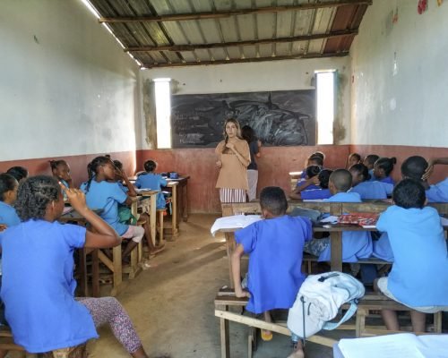 English Teaching Madagascar Nosy Be Teaching 19 13 olc5s4pgw077g3c4ep1e86reyy4f0w3xs0cut799r4 - English Teaching Madagascar