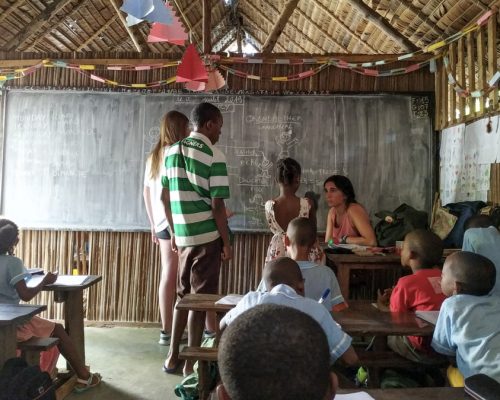 Nosy Be Teaching 19 17 olc5t5d6ajle0vuvgmvuffie4z3qd35gx1ssizqx0g - English Teaching Madagascar