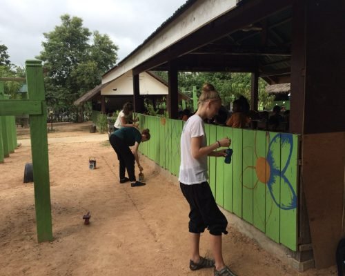 Community Development and Construction Cambodia Painting wall of classroom onnljf3pc99ax2so9romxmh67p1qojpkbzvc09zj4w - Community Development and Construction Cambodia