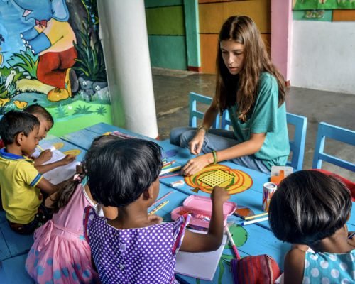 Sri Lanka kindergarten Teaching volunteering with IVI Sri Lanka kindergarten Teaching volunteering with IVI