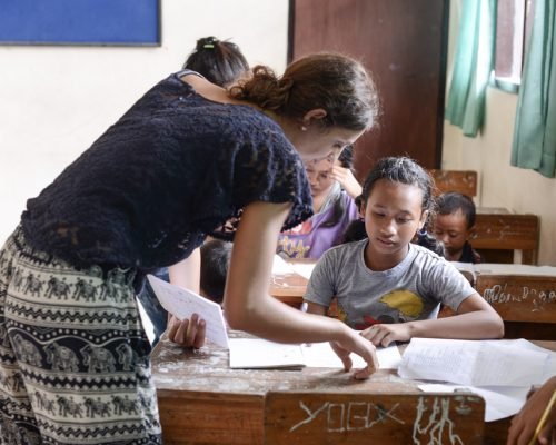 Bali Ubud teaching 6 onpacsqk06cpbmlnu51gn54dd1vngje40exxabru74 - Bali