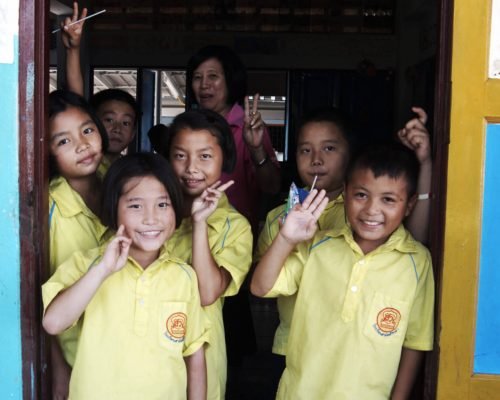 volunteer teaching abroad volunteer teaching abroad