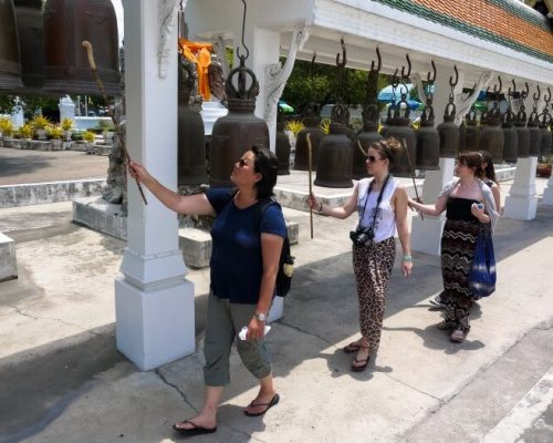 culture week thailand ringing the bells