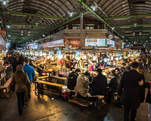 seoul night market scaled q5wkvodz07ezdwqrppwhnvi6olhiv8d8cxsbm1s5nk - Culture Week in Seoul, South Korea